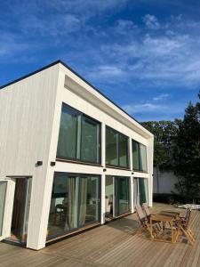 Seaside panorama Villa with JETLESS hot tub
