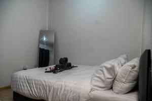 4K Workstation Fast WiFi and Central Location