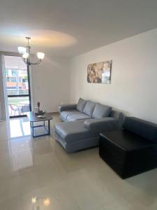 Beautiful Town House in Lecheria