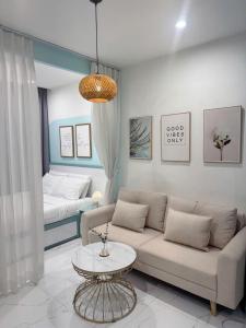 1 Giường đôi Romatic Luxury Vinhome Grand Park