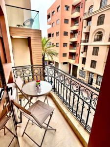 Oasis Gueliz Center 2BR Parking Terrace