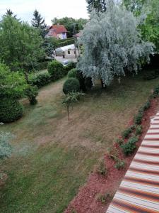 Cozy Apartment Walk to Lake Balaton