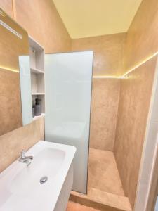 Modern Grand Baie Studio 2-Min Walk to the Beach