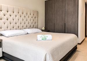 Torre Bali Luxury Resort in Isla Residences