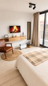 Cozy studio Paseo Bulnes y Moneda metro con Terraza