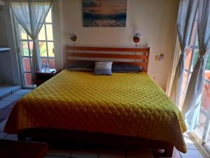 Beautiful condominium minutes from the beach in Huatulco