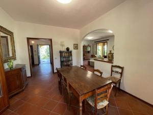 Villa Le More - Florence Hills Estate