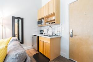 Modern & Spacious Loft with 2 Beds