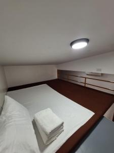 Unit 1A - Cabanatuan Citys Best Bed and Breakfast Place