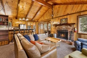 Idle Ours Cabin #713