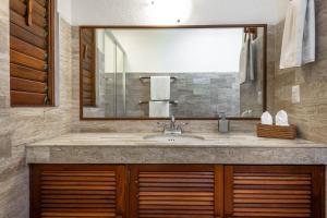 Matuk Beach House I Playacar 1