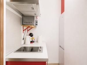 VIS112 - Central Studio with AC and Lift - 5 min Walk to the Pedestrian Centre