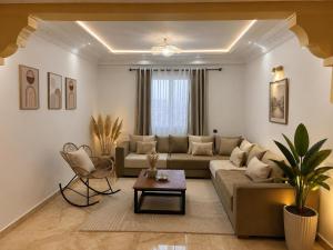 Appartement 3 Chambres avec Piscine dans Résidence Sécurisée