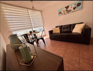 Fully equipped apartment, 5 minutes from La Serena Lighthouse, great for large groups