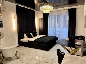 New apartament in the very center 2