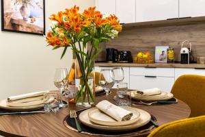 Desis Home | Large 3BR next to Old Town & Kapana