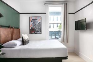 Hearth of city suite