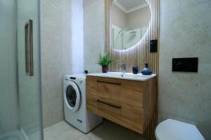 Rydygiera Loft Apartments by Zen4Guest