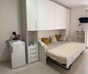 Studio apartment on the lake