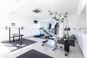 Apartamento con Cochera y Parrilla en Asunción 2