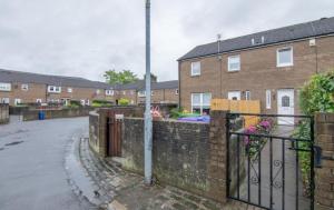 Glasgow Apartment Free Parking
