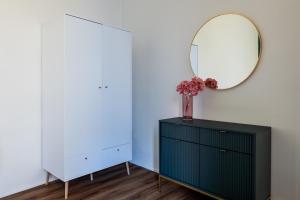 Spacious cozy 2bds apt in center - stp4