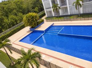 Lujoso Apto Vacacional Condominio con Piscina - FLANDES