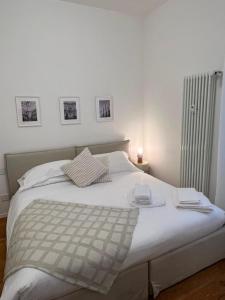Bert Central Milan - Two-room apartment Moscova Sarpi