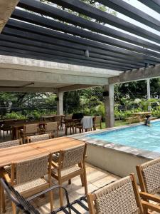 Oasis in the heart of the city 2 Bedroom Apartment