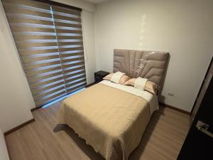 Garzonier moderno con Sofá cama premium, WiFi 150Mb y Lavadora