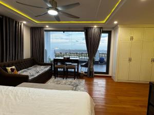 Trang penhouse skyview Thủ Đức