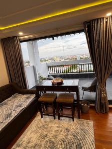 Trang penhouse skyview Thủ Đức