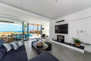 Kamelia Luxury Villa 1