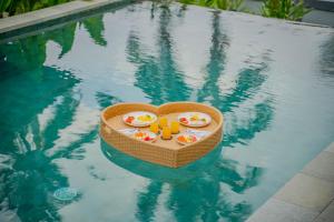 Muke Wooden House Ubud Rice Field Views & Nature Retreat