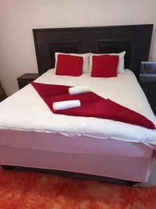 Pleasant Field Bed And Breakfast