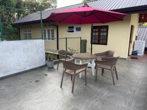 Top Floor Suite with Kitchen and Terrace