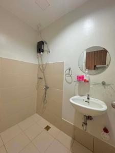 7F Condo at The Loop Tower Limketkai Center CDO