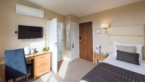 Single Room room in The Devon Hotel