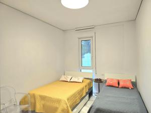 The Coastal Apartment