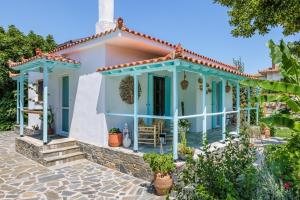 Amaranthos Garden Retreat