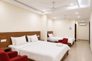 Hotel The Amrit