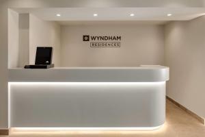 Wyndham Residences Piraeus Marina Zeas