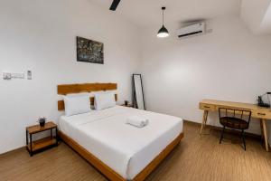 1 Bedroom Villa Near Seminyak, Kerobokan Bali