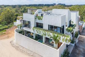 Ave Fenix Villas Balangan