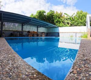 Lucky Tito Tony House Coron