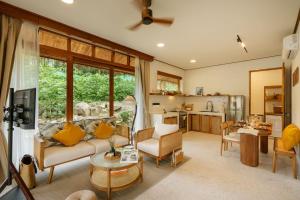 Teak 2BR Villa Chaloklum Bali-Style Design