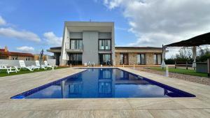 Villa Nimaf