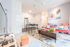Balcony Home Arcoris Soho Mont Kiara