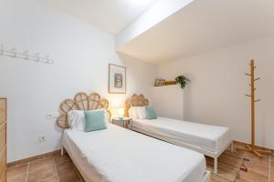 2 bed Duplex in Los Boliches – Modern Comfort - Pass the Keys