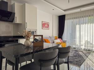 Qoople Elite 1 Elize Apartments